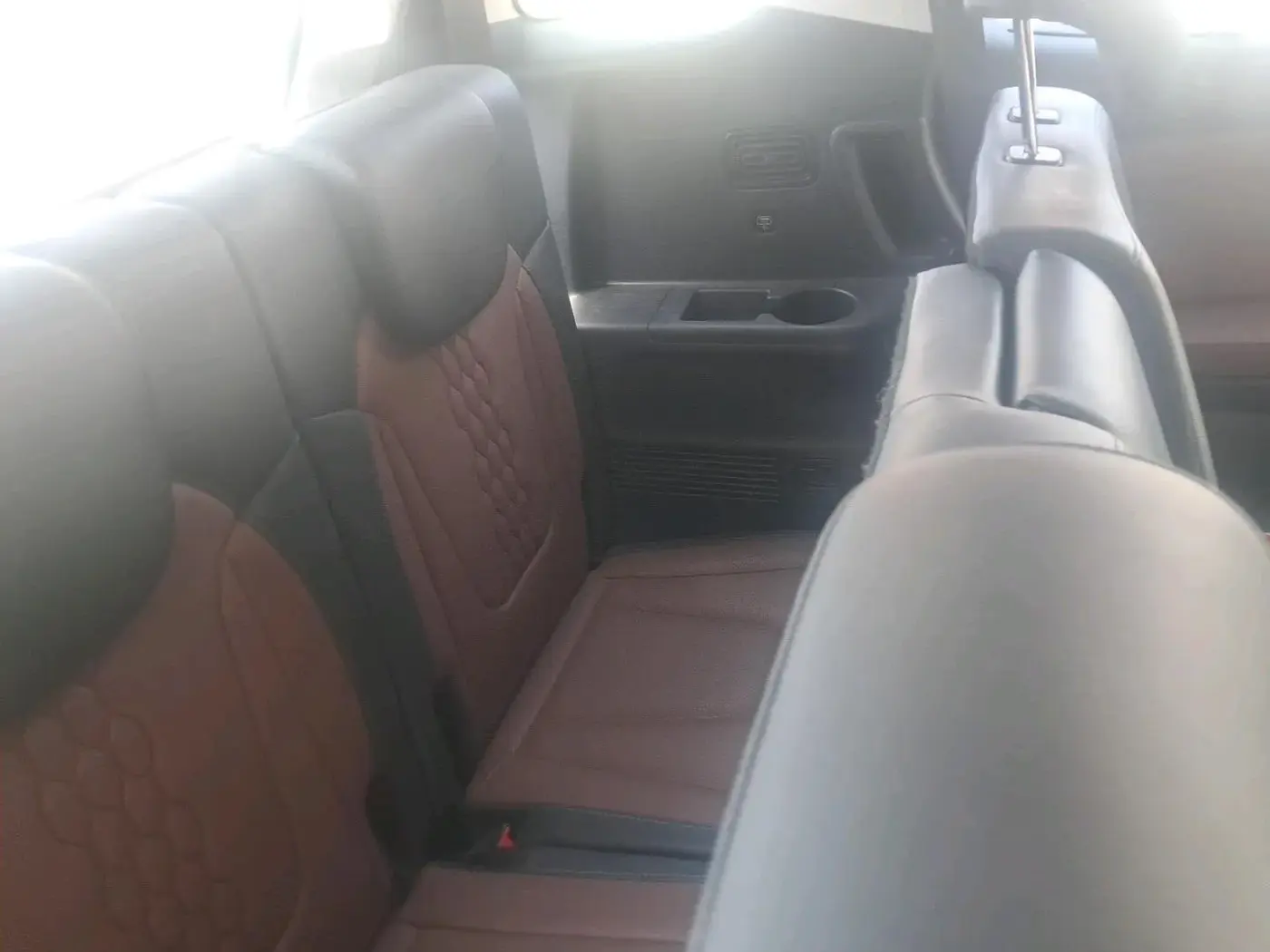 2022 Hyundai ALCAZAR PLATINUM(O) 7STR 2.0 AT, Petrol, Automatic, 20,452 km, interior