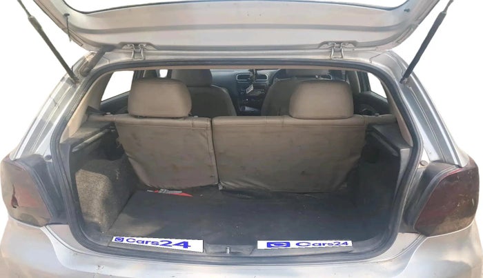 2012 Volkswagen Polo HIGHLINE DIESEL, Diesel, Manual, 1,35,403 km, exterior