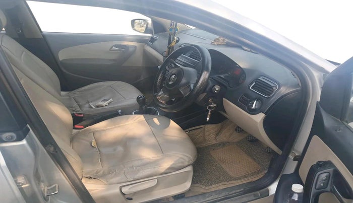 2012 Volkswagen Polo HIGHLINE DIESEL, Diesel, Manual, 1,35,403 km, interior