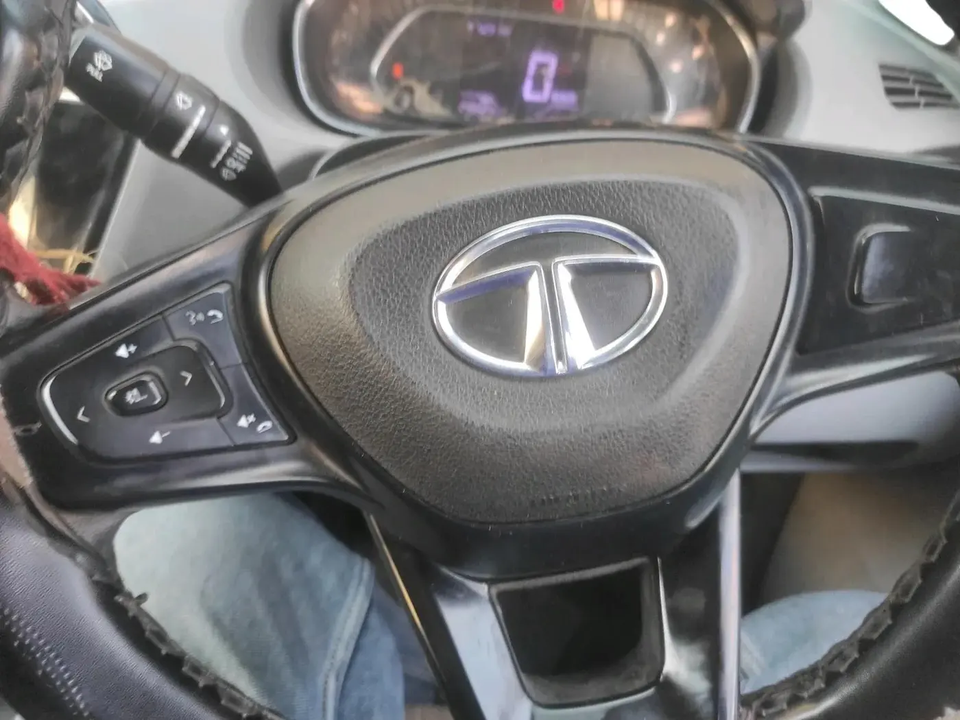 2022 Tata TIGOR XZ CNG, CNG, Manual, 2,45,524 km, interior