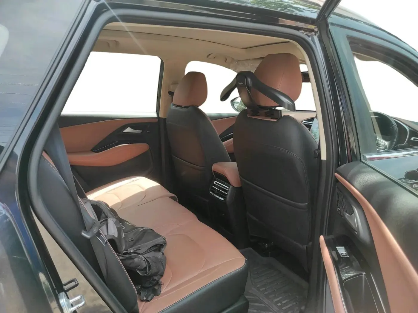 2024 MG HECTOR PLUS SHARP PRO 2.0 TURBO DIESEL 7 STR, Diesel, Manual, 31,537 km, interior