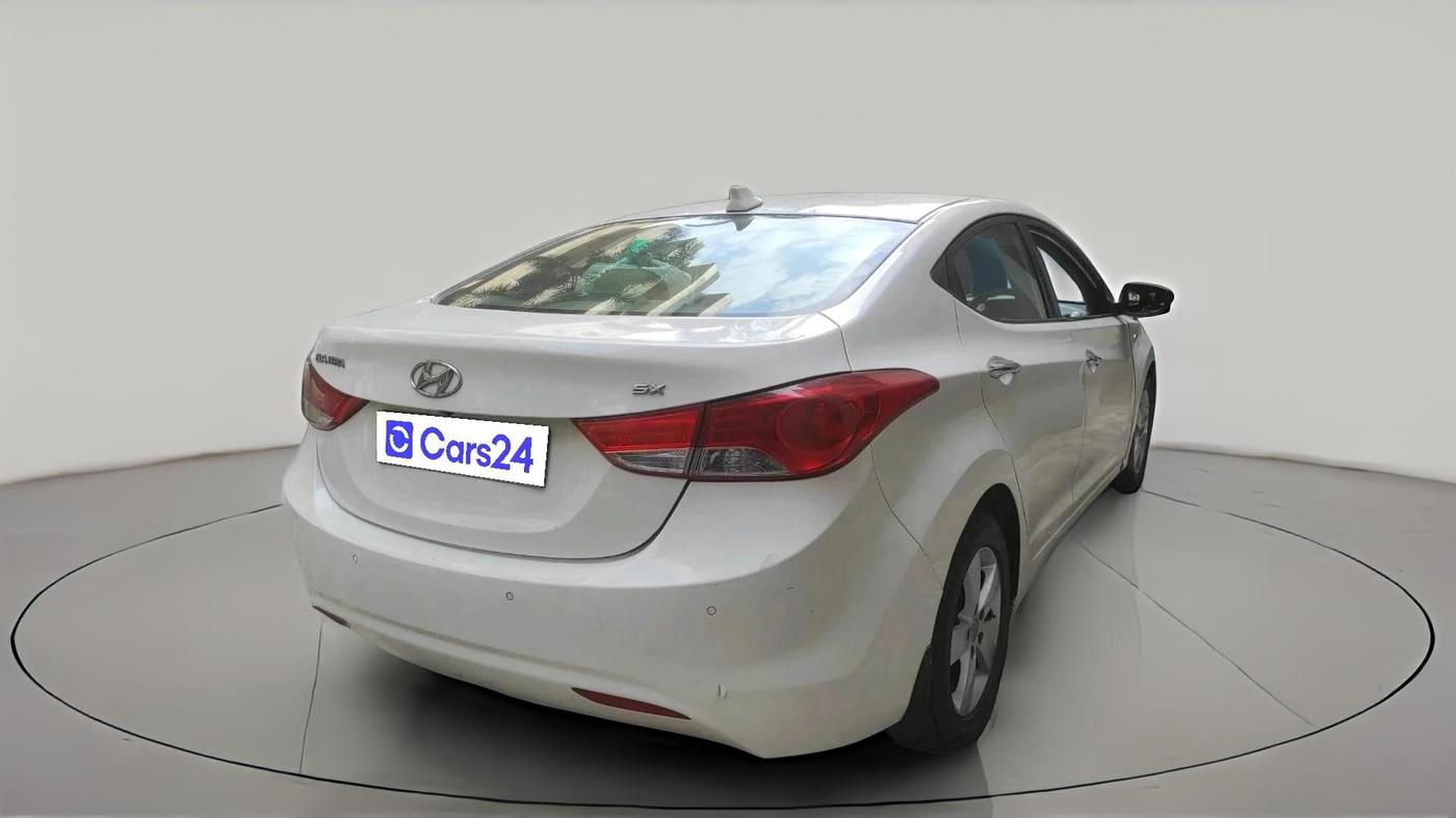 2013 Hyundai New Elantra 1.6 SX AT DIESEL, Diesel, Automatic, 1,59,696 km, exterior