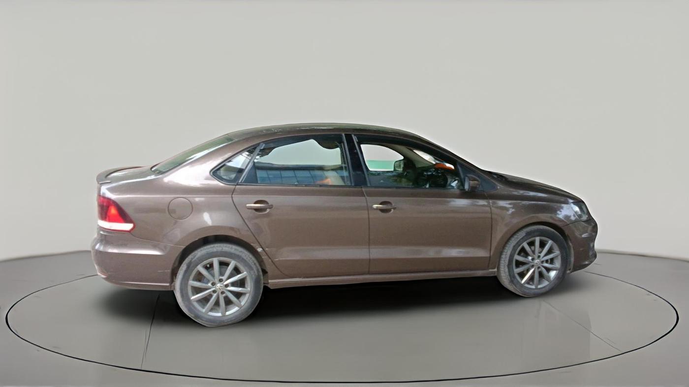 2015 Volkswagen Vento HIGHLINE 1.5 AT, Diesel, Automatic, 1,77,171 km, exterior