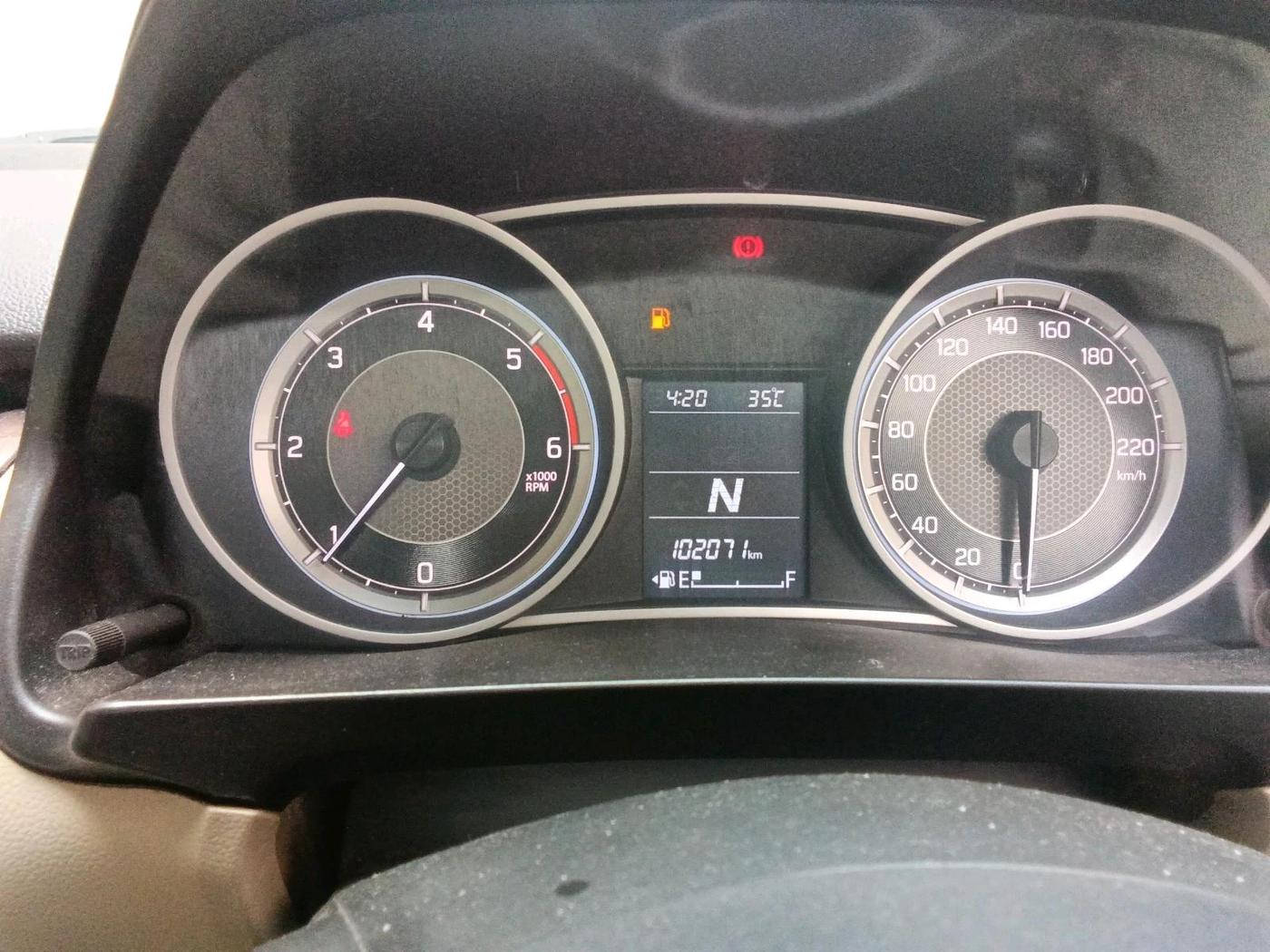2018 Maruti Dzire VDI AMT, Diesel, Automatic, 1,02,071 km, interior
