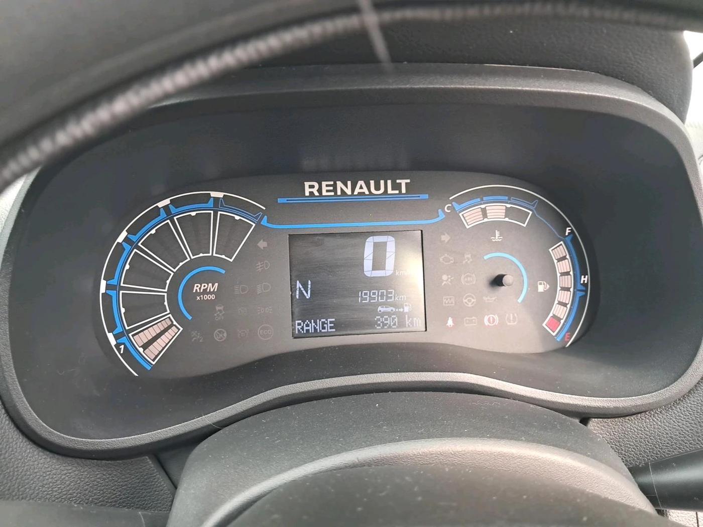 2024 Renault Kwid RXT 1.0 AMT, Petrol, Automatic, 19,903 km, interior
