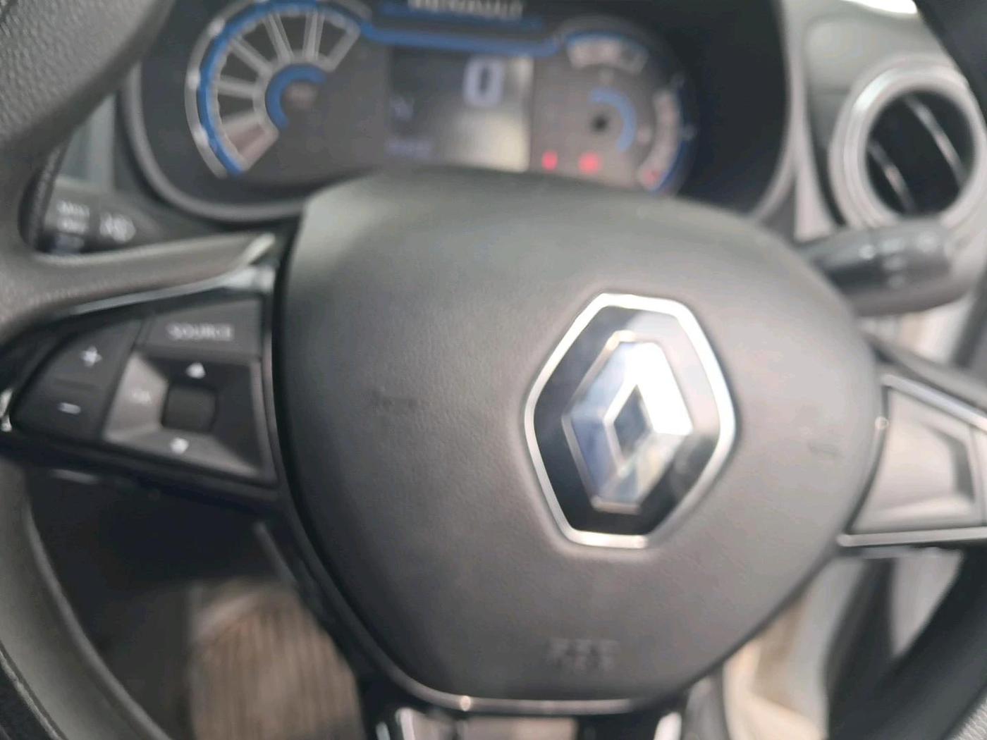 2024 Renault Kwid RXT 1.0 AMT, Petrol, Automatic, 19,903 km, interior