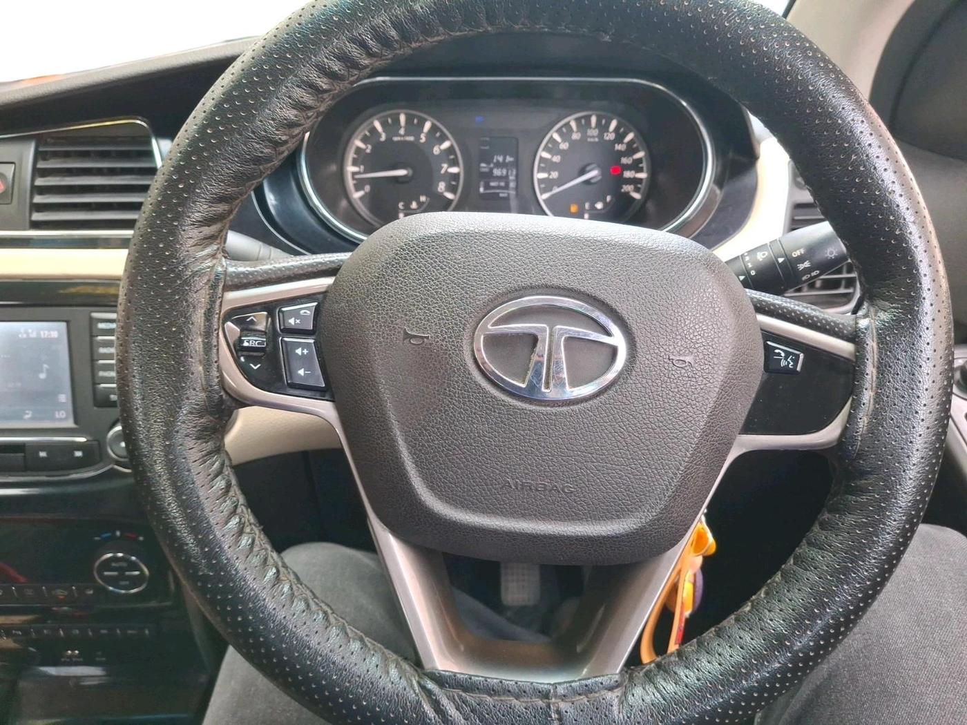 2016 Tata Zest XT PETROL, Petrol, Manual, 96,913 km, interior
