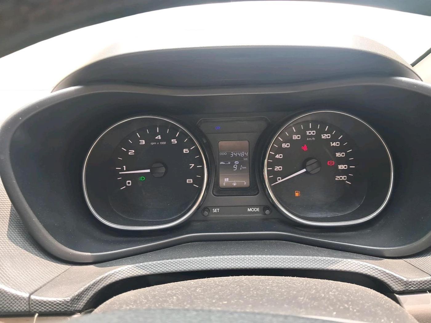 2019 Tata NEXON XZ PLUS PETROL DUAL TONE, Petrol, Manual, 34,484 km, interior