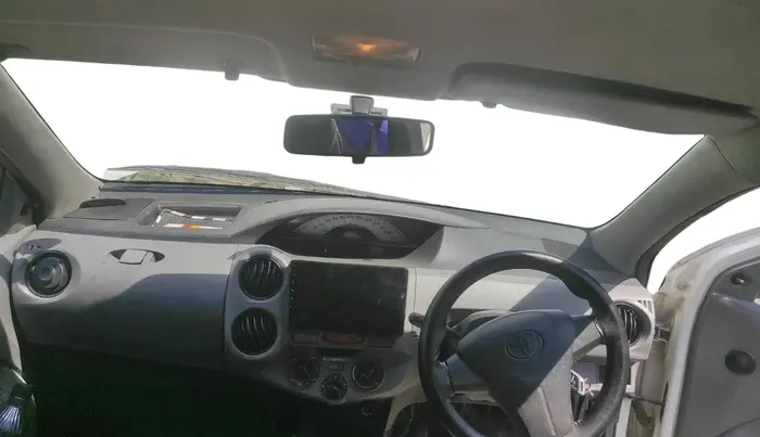 2011 Toyota Etios G, Petrol, Manual, 1,37,774 km, interior