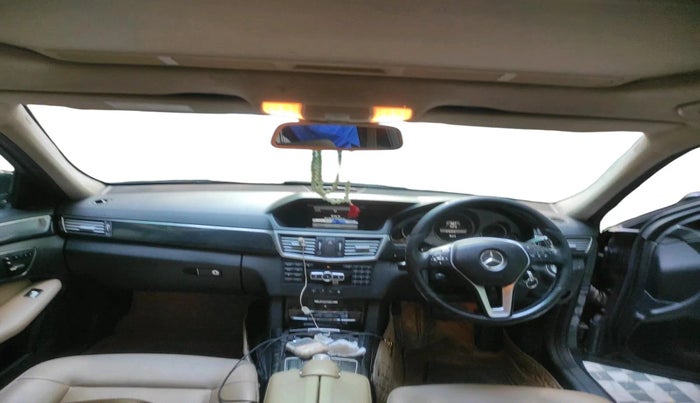 2013 Mercedes Benz E Class E 220 CDI avantgarde, Diesel, Automatic, 1,39,173 km, interior