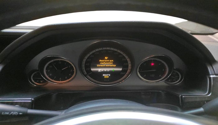 2013 Mercedes Benz E Class E 220 CDI avantgarde, Diesel, Automatic, 1,39,173 km, interior