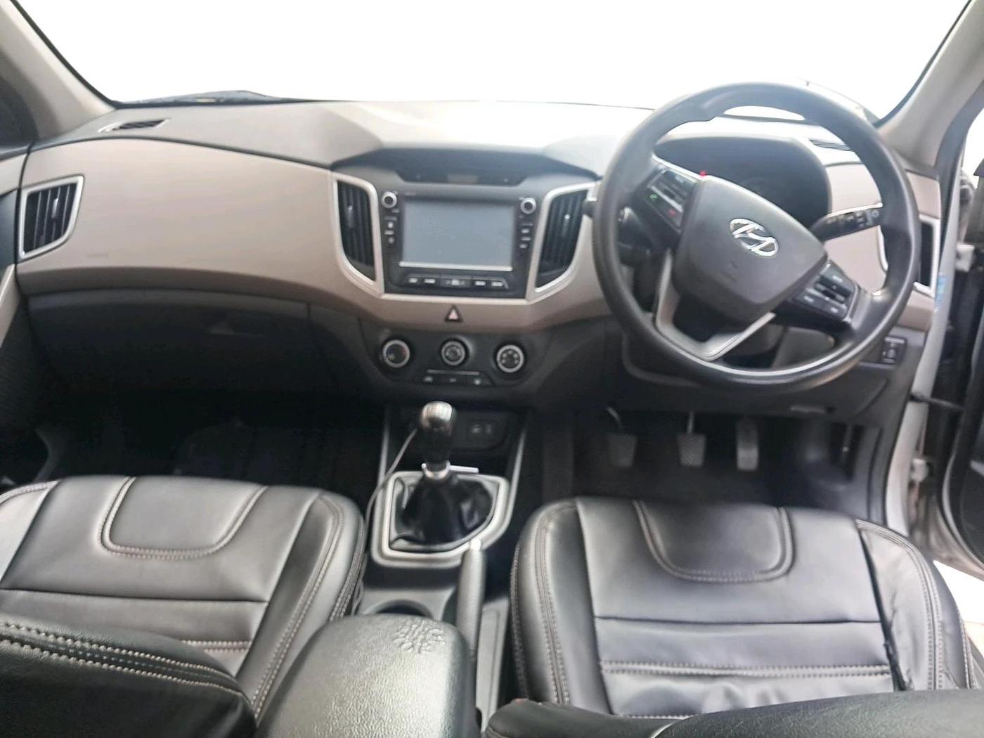 2016 Hyundai Creta S PLUS 1.4 DIESEL, Diesel, Manual, 1,70,177 km, interior