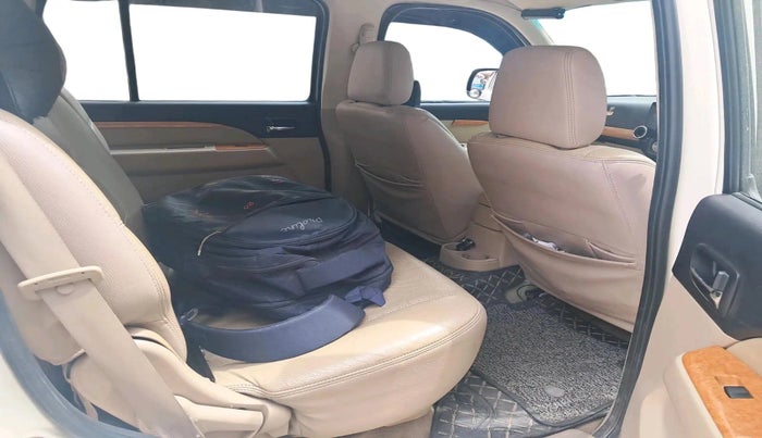 2012 Ford Endeavour 2.5L 4X2 MT, Diesel, Manual, 1,44,793 km, interior