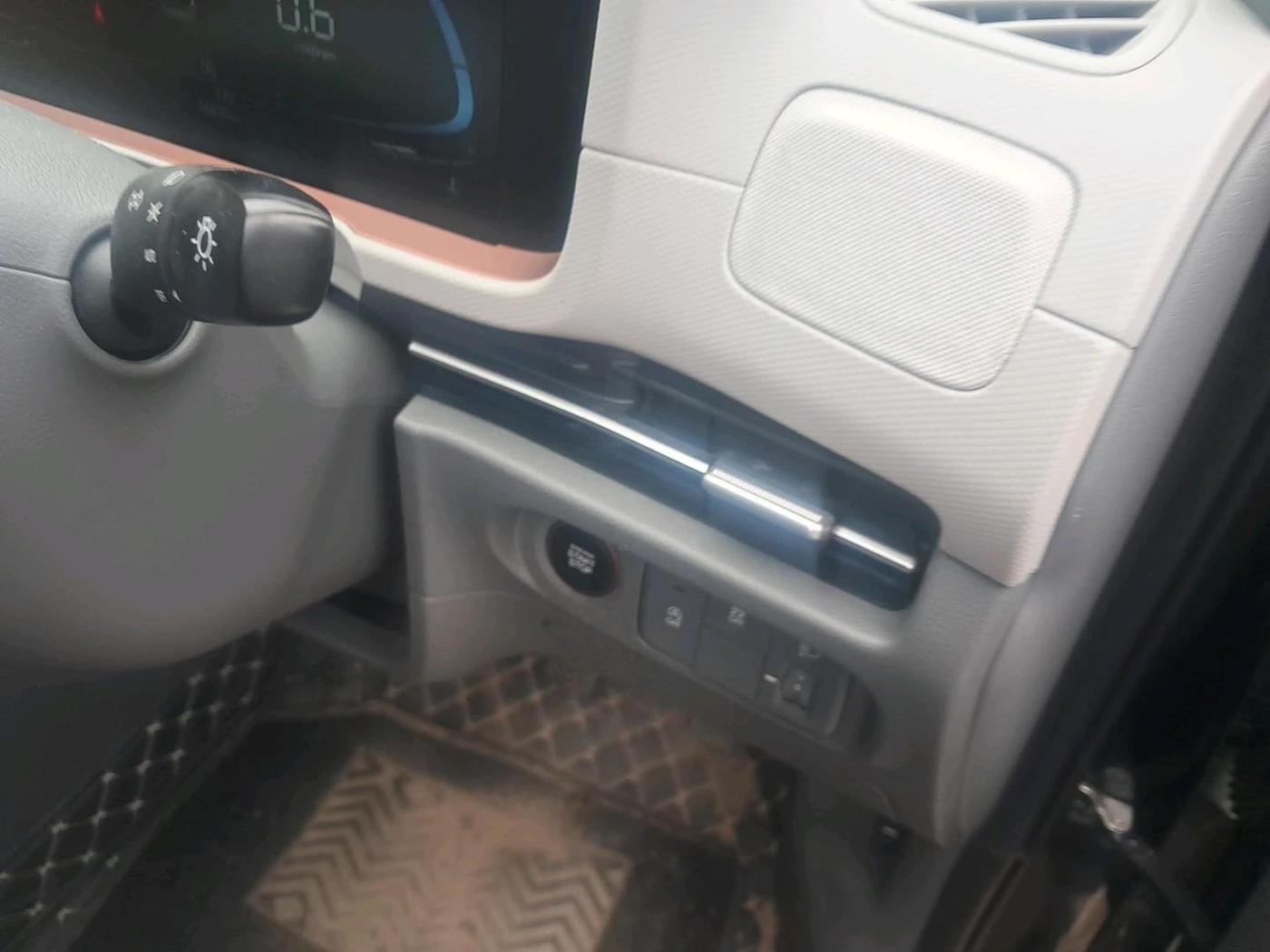 2024 Hyundai Creta S (O) 1.5 PETROL, Petrol, Manual, 16,571 km, interior