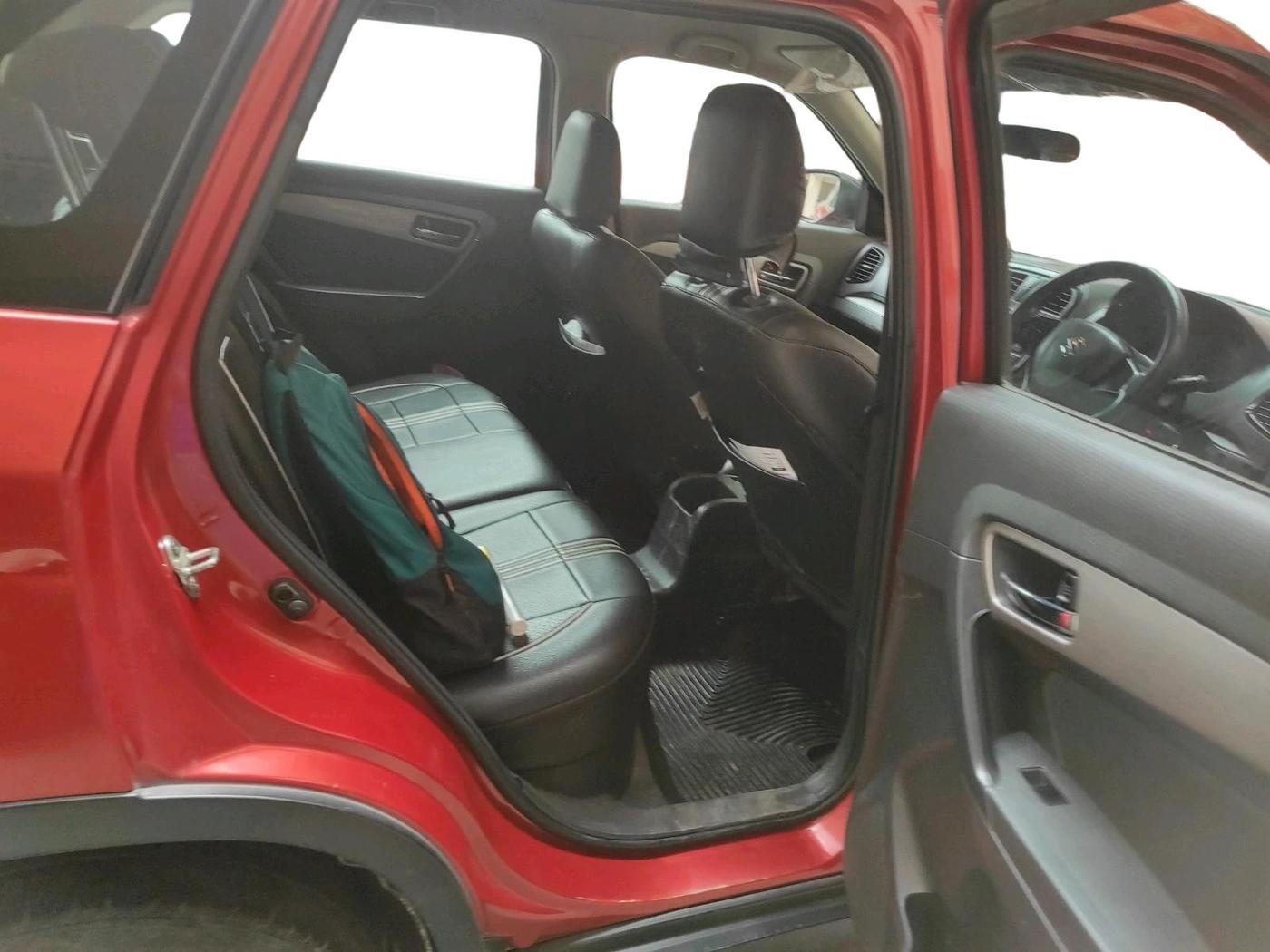 2017 Maruti Vitara Brezza ZDI, Diesel, Manual, 1,58,901 km, interior