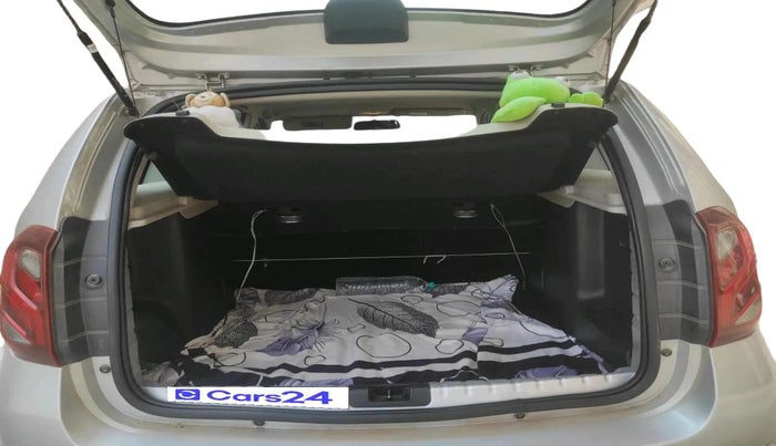 2017 Renault Duster RXS CVT, Petrol, Automatic, 58,511 km, exterior