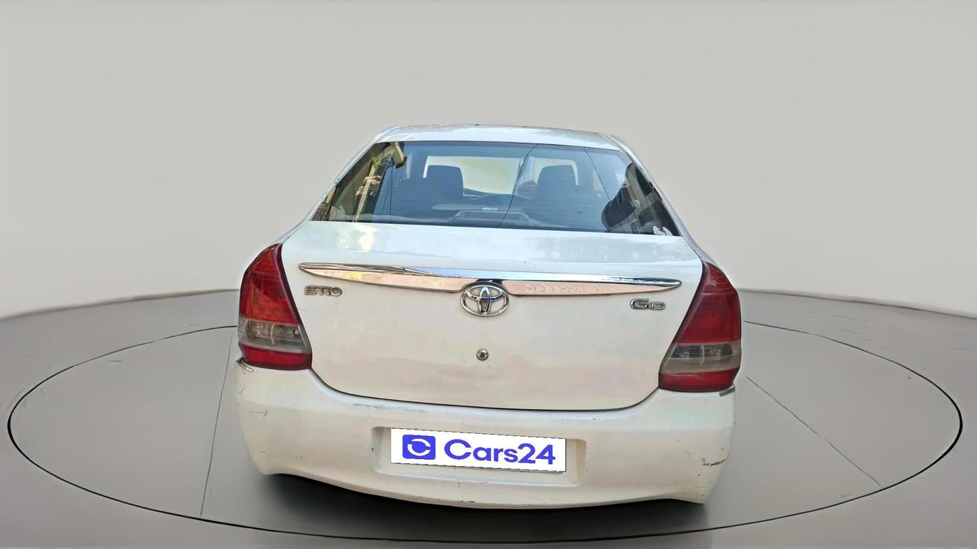 2015 Toyota Etios GD, Diesel, Manual, 1,93,171 km, exterior