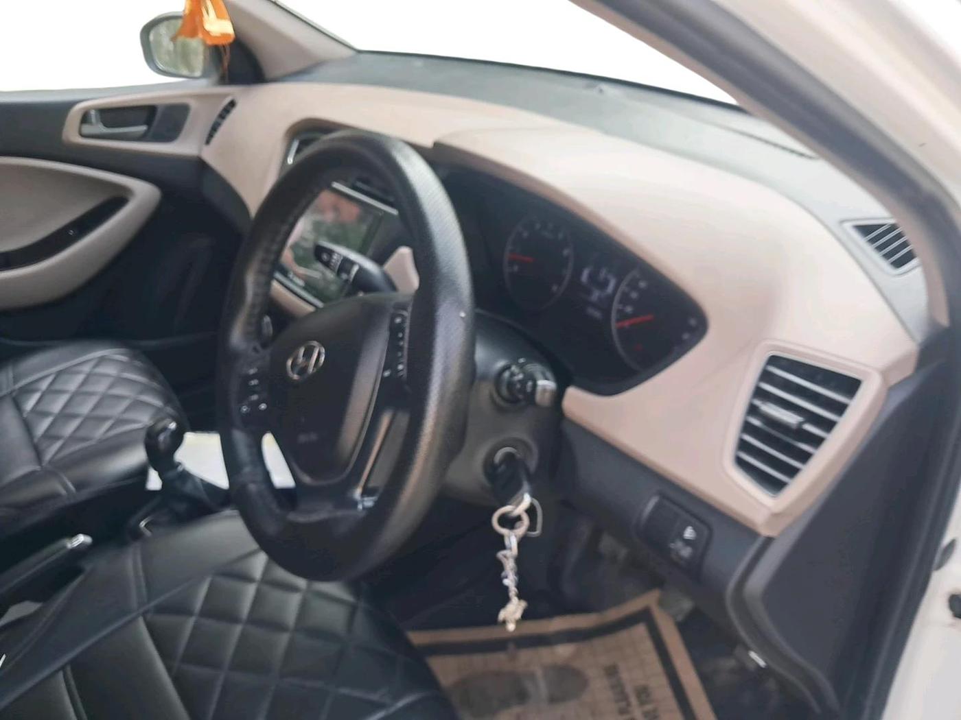 2018 Hyundai Elite i20 ASTA 1.2, Petrol, Manual, 92,026 km, interior