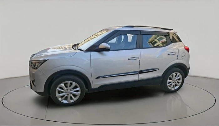 2020 Mahindra XUV300 W8 1.2 PETROL, Petrol, Manual, 63,335 km, exterior