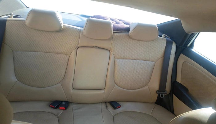 2011 Hyundai Verna FLUIDIC 1.6 CRDI SX OPT, Diesel, Manual, 1,08,574 km, interior