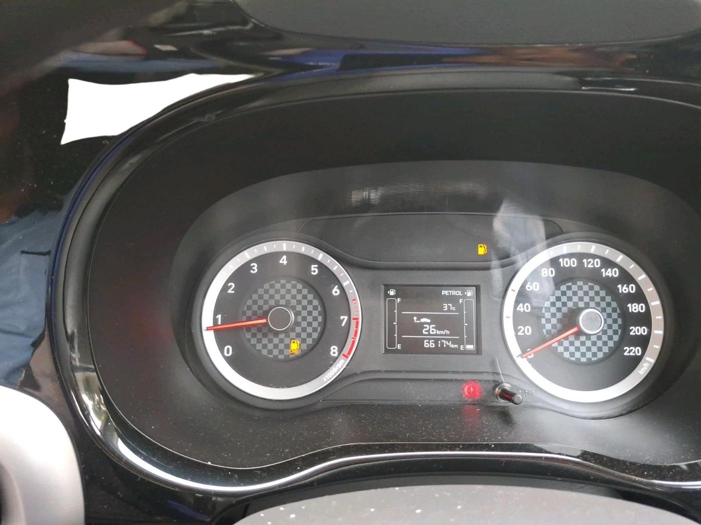 2022 Hyundai GRAND I10 NIOS SPORTZ 1.2 KAPPA VTVT CNG, CNG, Manual, 66,174 km, interior