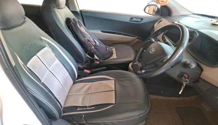2016 Hyundai Grand i10 MAGNA AT 1.2 KAPPA VTVT, Petrol, Automatic, 39,393 km, interior