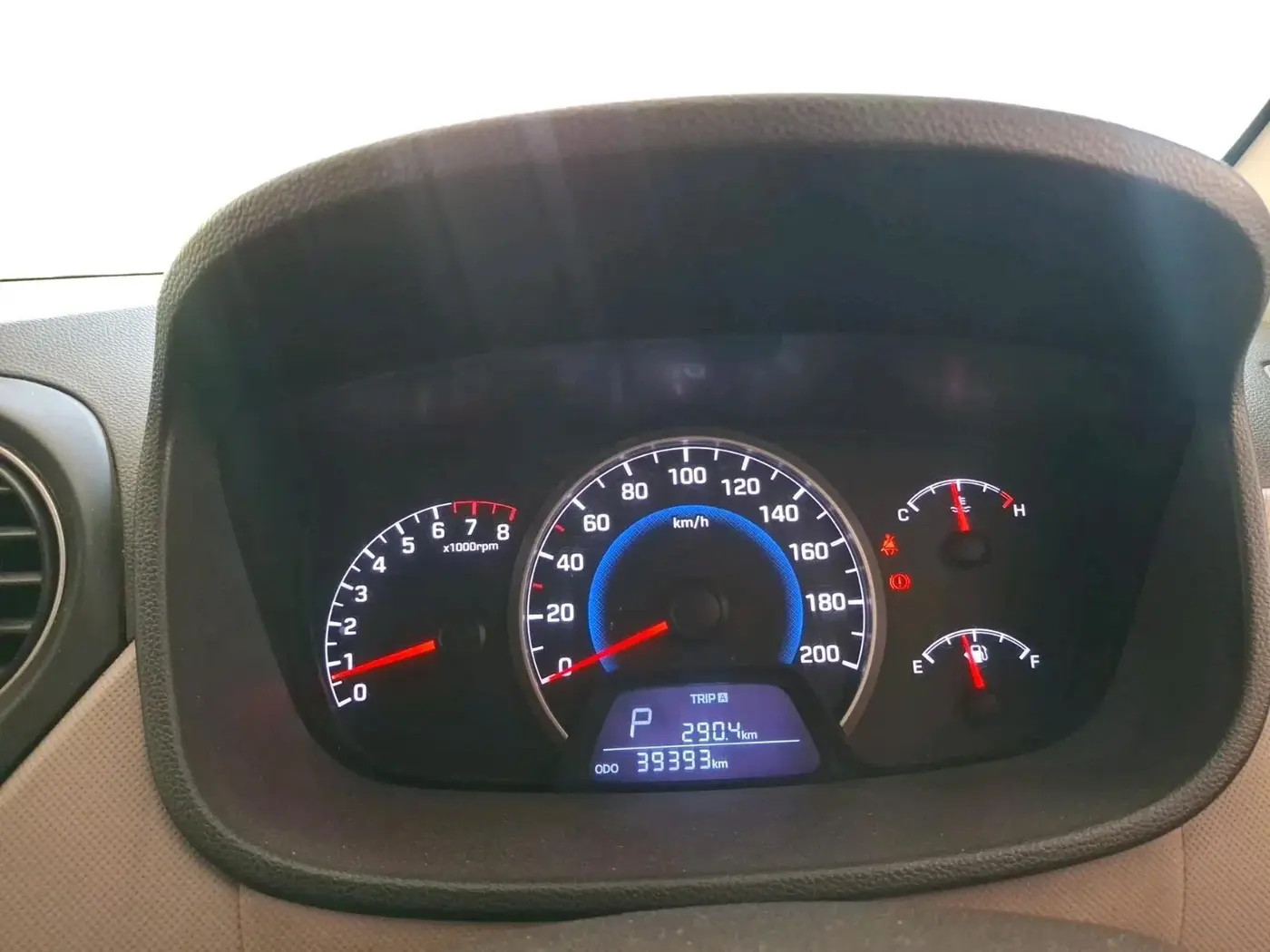 2016 Hyundai Grand i10 MAGNA AT 1.2 KAPPA VTVT, Petrol, Automatic, 39,393 km, interior