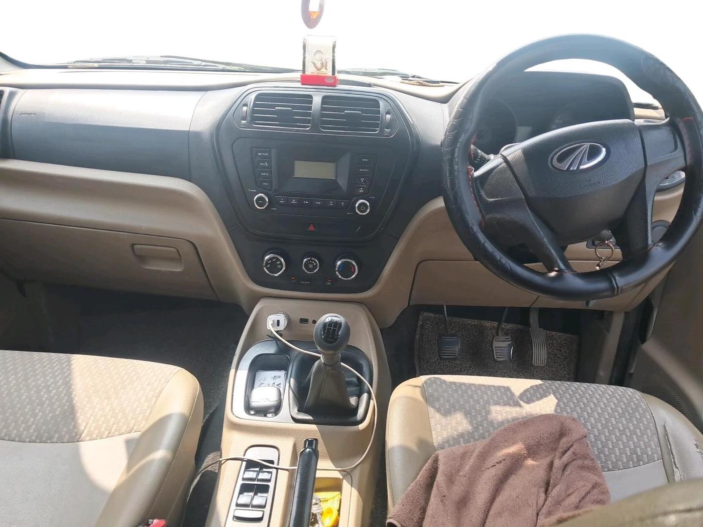 2017 Mahindra TUV300 T6 PLUS, Diesel, Manual, 1,32,744 km, interior