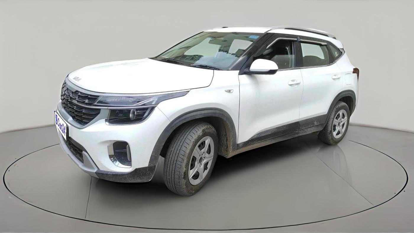 2025 KIA SELTOS HTE (O)1.5 Petrol MT, Petrol, Manual, 6,113 km, exterior