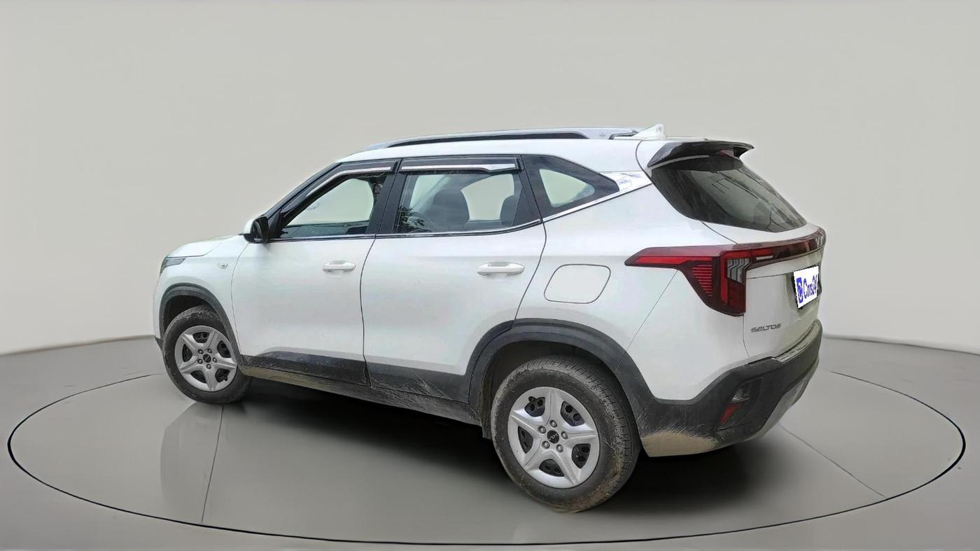 2025 KIA SELTOS HTE (O)1.5 Petrol MT, Petrol, Manual, 6,113 km, exterior