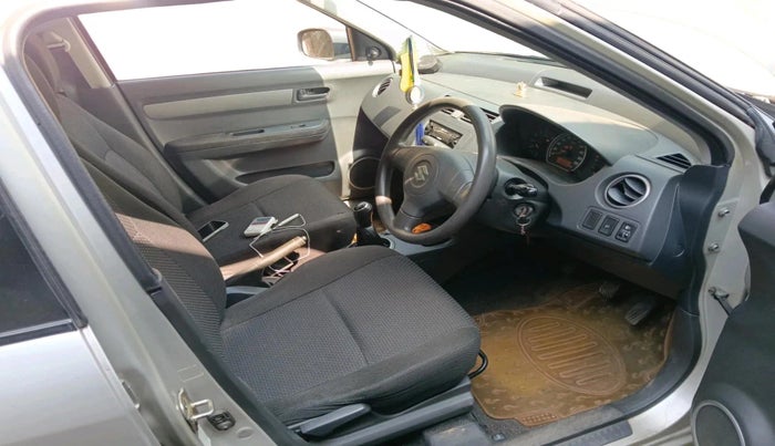 2005 Maruti Swift VXI 1.3, Petrol, Manual, 96,921 km, interior