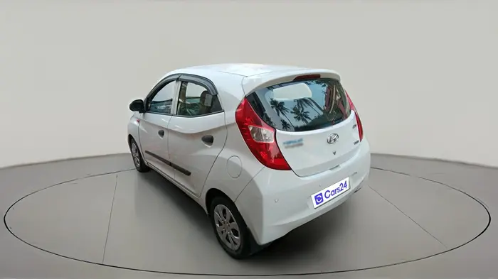 2016 Hyundai Eon MAGNA + AIRBAG, Petrol, Manual, 64,935 km, exterior