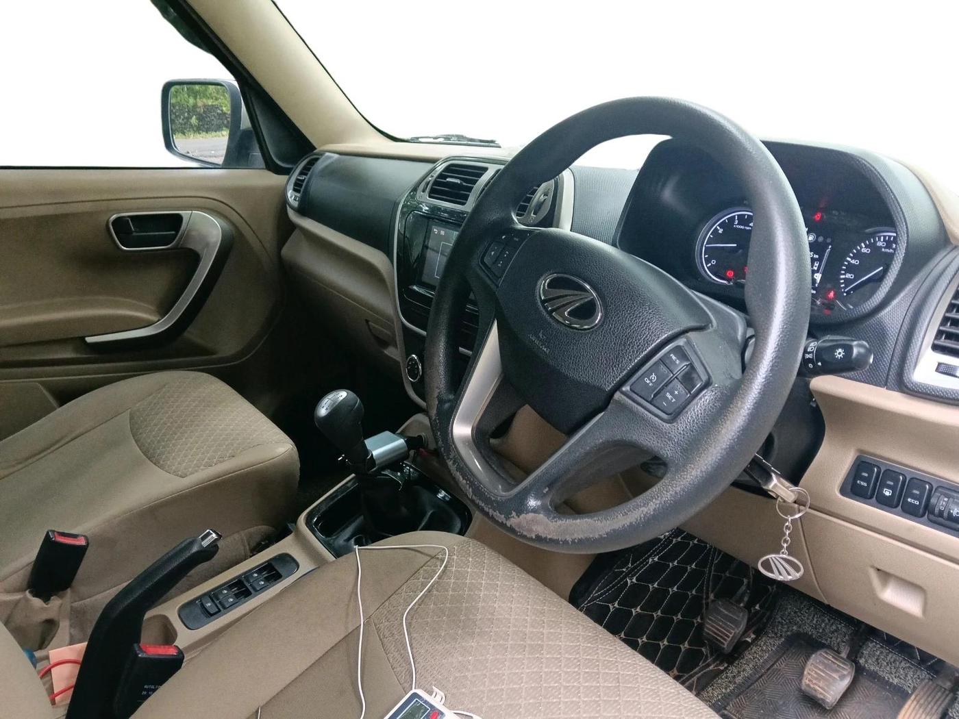 2021 Mahindra BOLERO NEO N10 R, Diesel, Manual, 61,951 km, interior