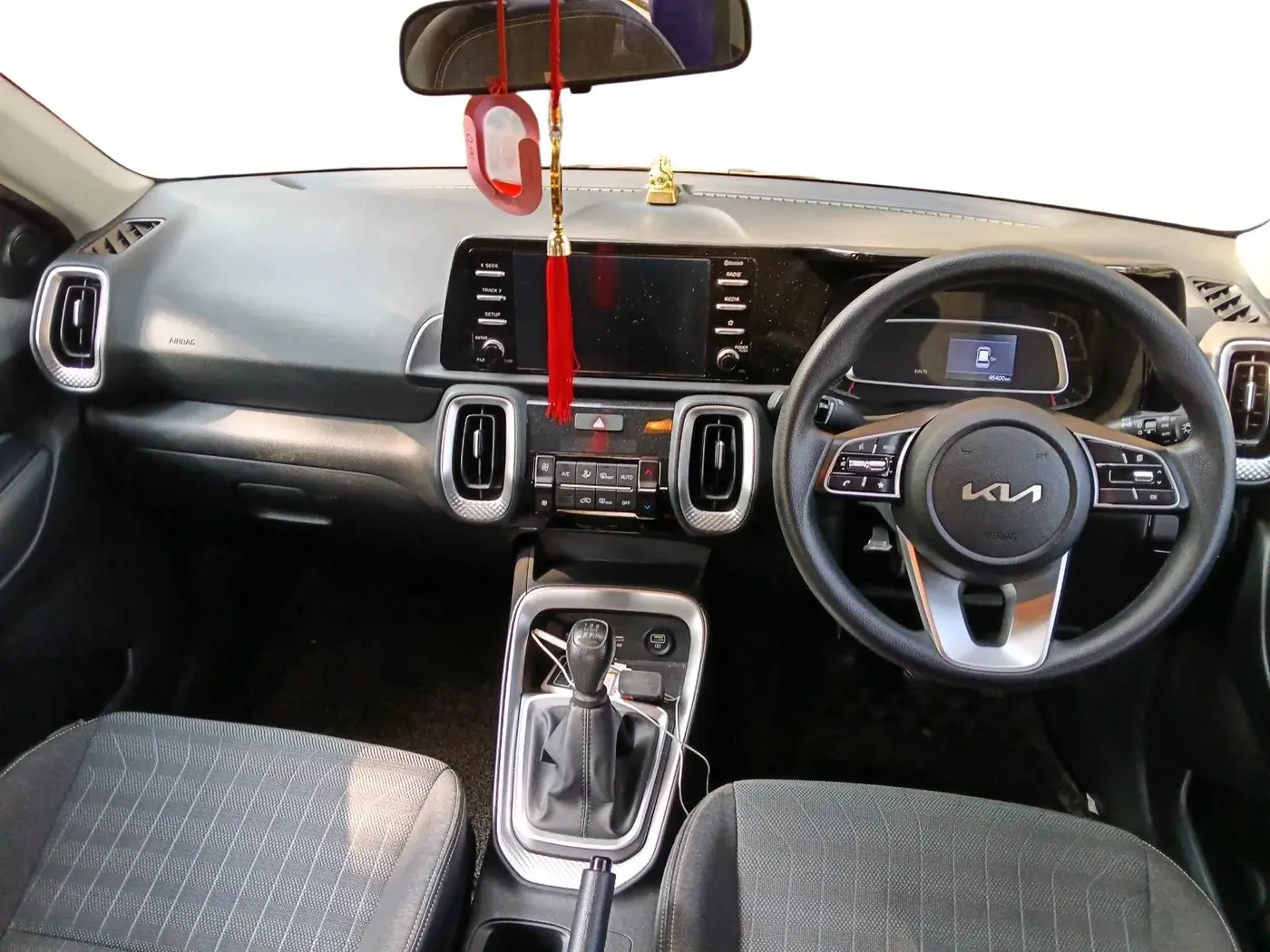 2021 KIA SONET HTK PLUS 1.2, Petrol, Manual, 45,400 km, interior