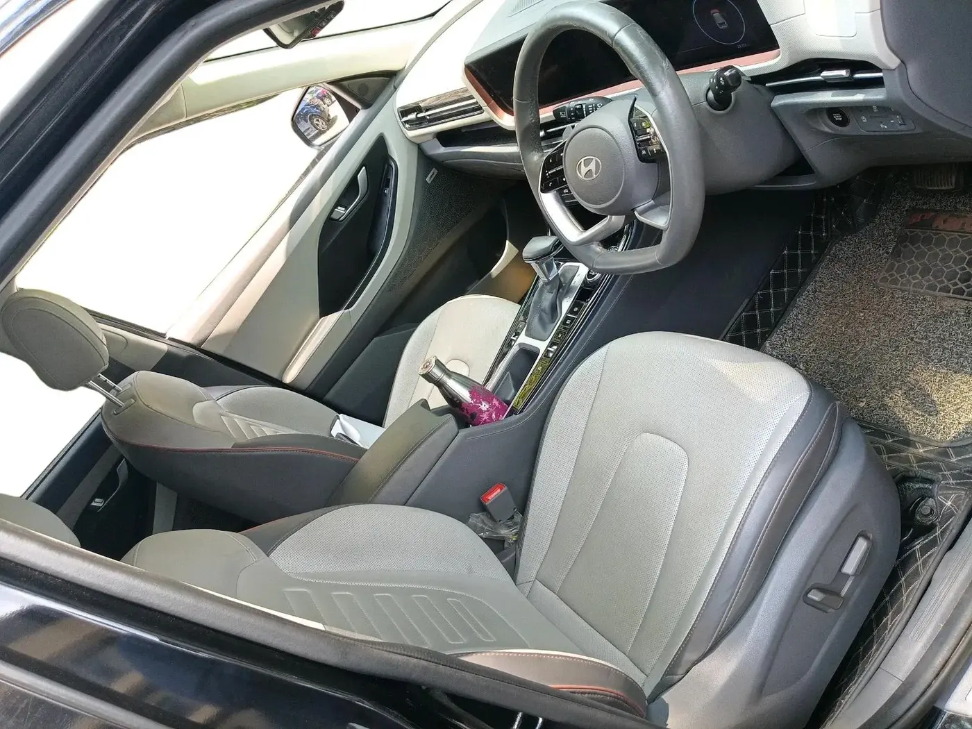 2024 Hyundai Creta SX (O) IVT 1.5 PETROL, Petrol, Automatic, 22,203 km, interior