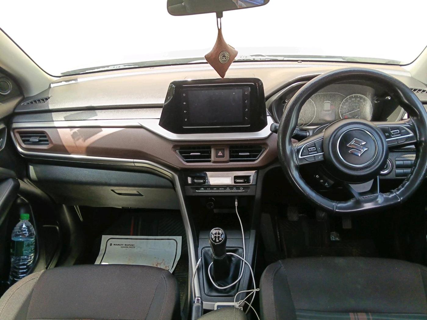 2022 Maruti BREZZA ZXI SMART HYBRID , Petrol, Manual, 60,857 km, interior
