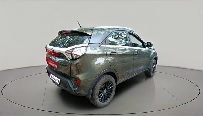 2022 Tata NEXON XM DIESEL, Diesel, Manual, 80,302 km, exterior