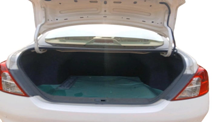 2011 Nissan Sunny XL, Petrol, Manual, 88,894 km, exterior