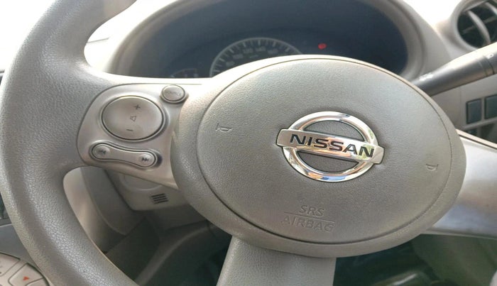 2011 Nissan Sunny XL, Petrol, Manual, 88,894 km, interior