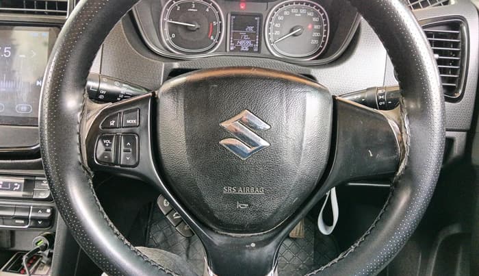 2016 Maruti Vitara Brezza ZDI, Diesel, Manual, 1,48,599 km, interior