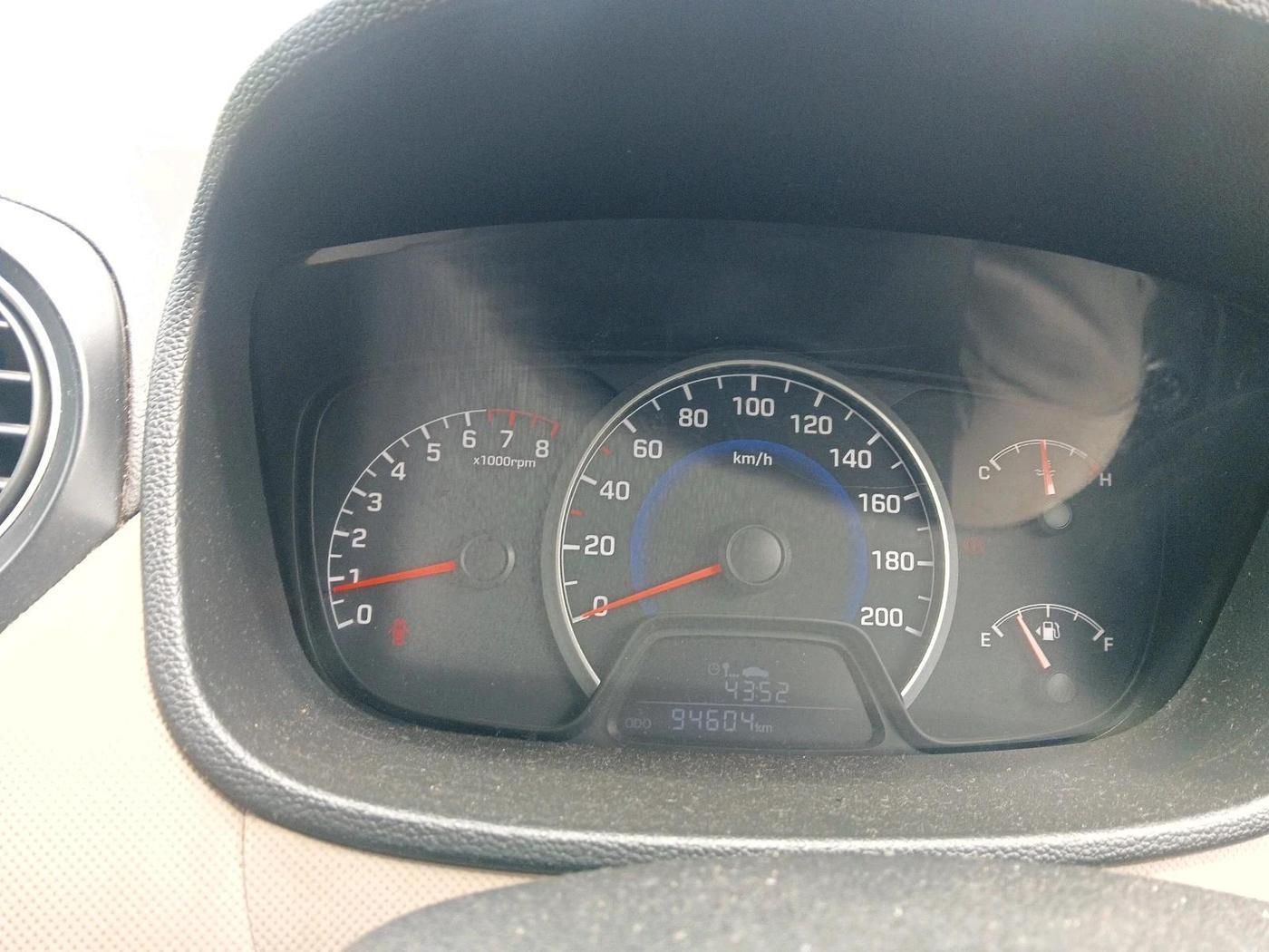 2014 Hyundai Grand i10 MAGNA 1.2 KAPPA VTVT, Petrol, Manual, 94,604 km, interior