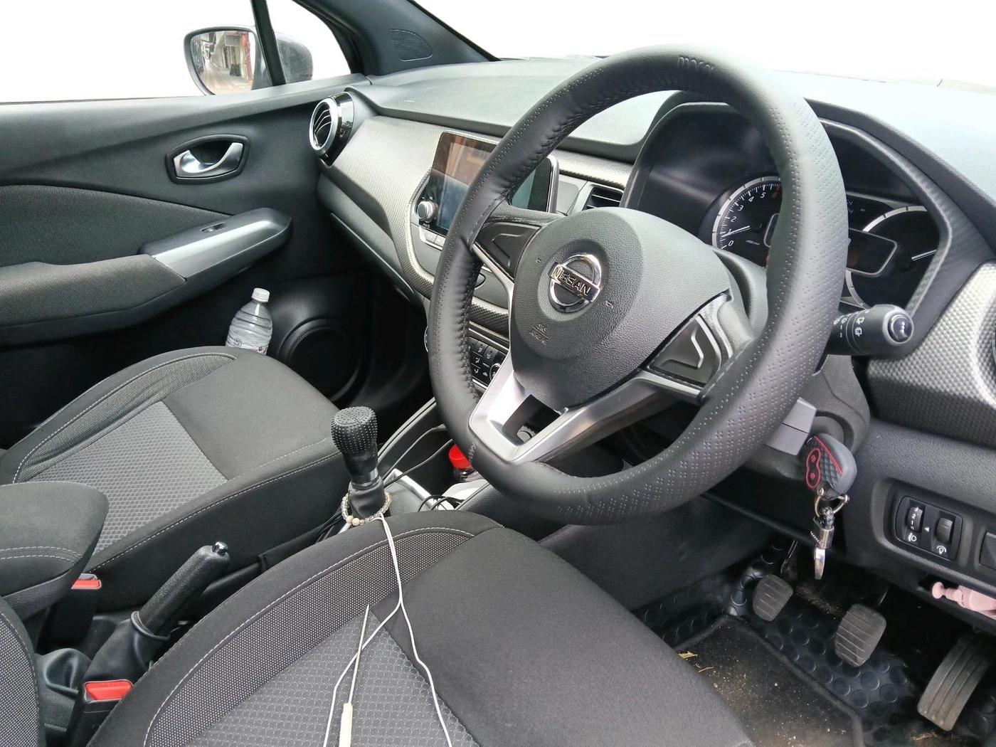 2019 Nissan Kicks XV 1.5, Petrol, Manual, 62,854 km, interior