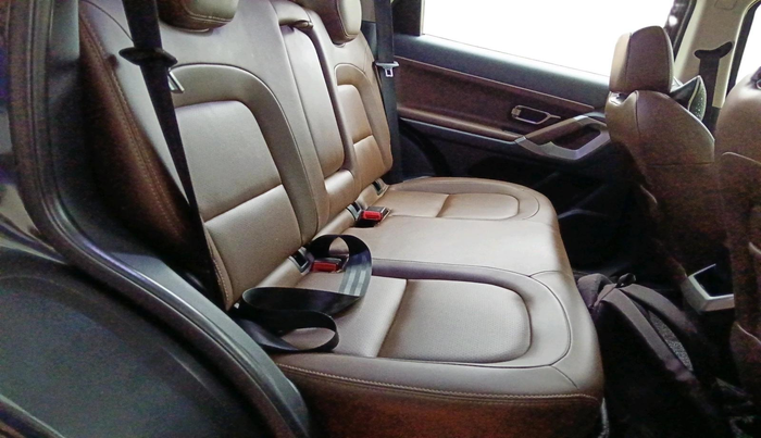 2020 Tata Harrier XZA 2.0L, Diesel, Automatic, 90,995 km, interior