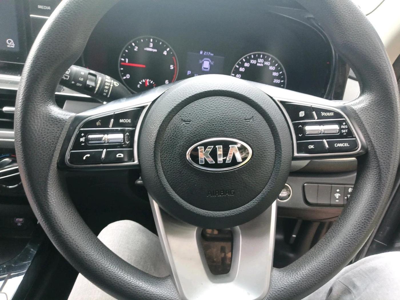 2020 KIA SELTOS HTK PLUS AT 1.5 DIESEL, Diesel, Automatic, 85,174 km, interior