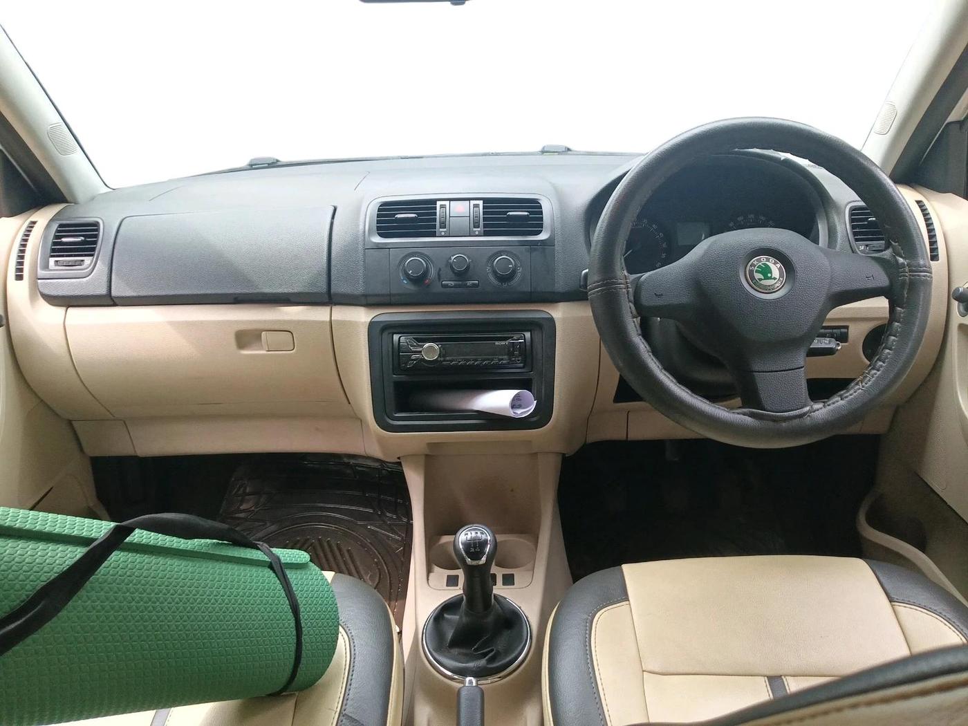 2012 Skoda Fabia AMBITION PLUS 1.2 TDI CR, Diesel, Manual, 46,744 km, interior