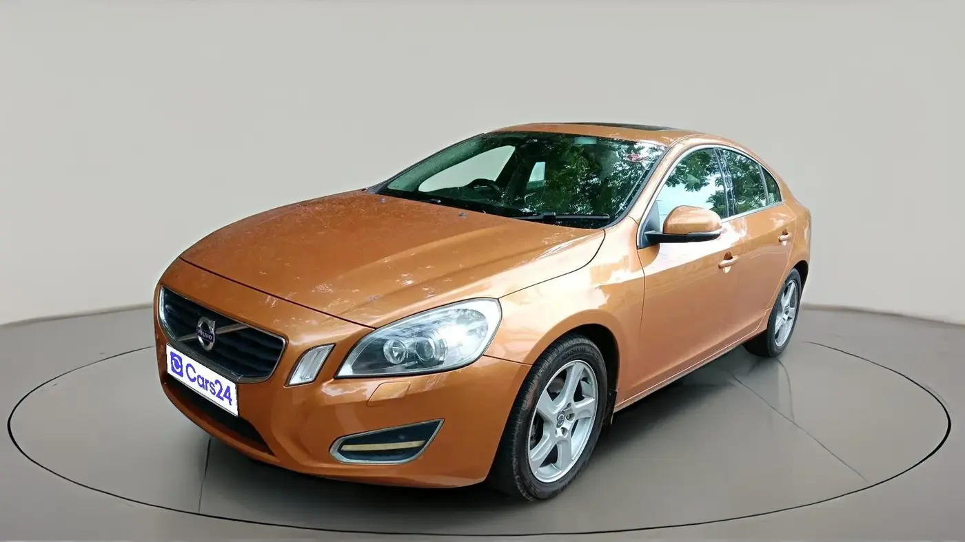 2013 Volvo S60 SUMMUM D5, Diesel, Automatic, 1,08,430 km, exterior