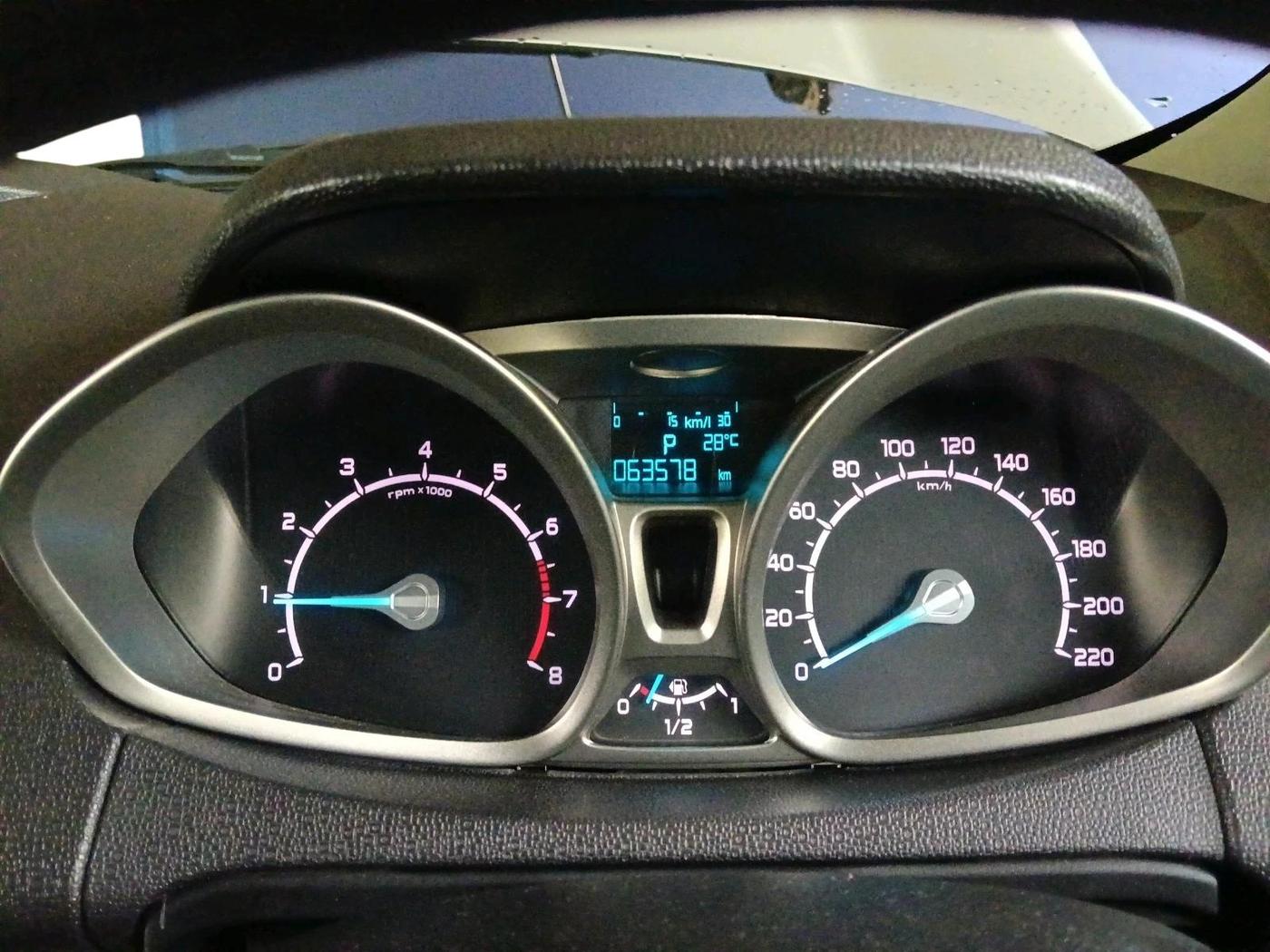 2015 Ford Ecosport TITANIUM 1.5L PETROL AT, Petrol, Automatic, 63,578 km, interior