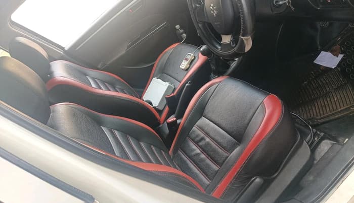 2017 Maruti Swift LXI (O), Petrol, Manual, 1,10,033 km, interior