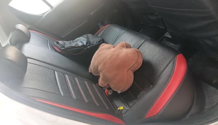 2017 Maruti Swift LXI (O), Petrol, Manual, 1,10,033 km, interior