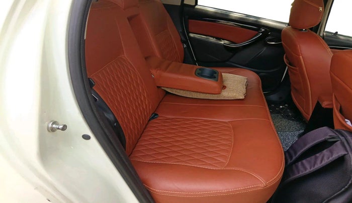 2015 Renault Duster 110 PS RXL DIESEL, Diesel, Manual, 1,15,585 km, interior